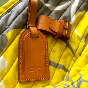Louis Vuitton Luggage Tag w Poignet